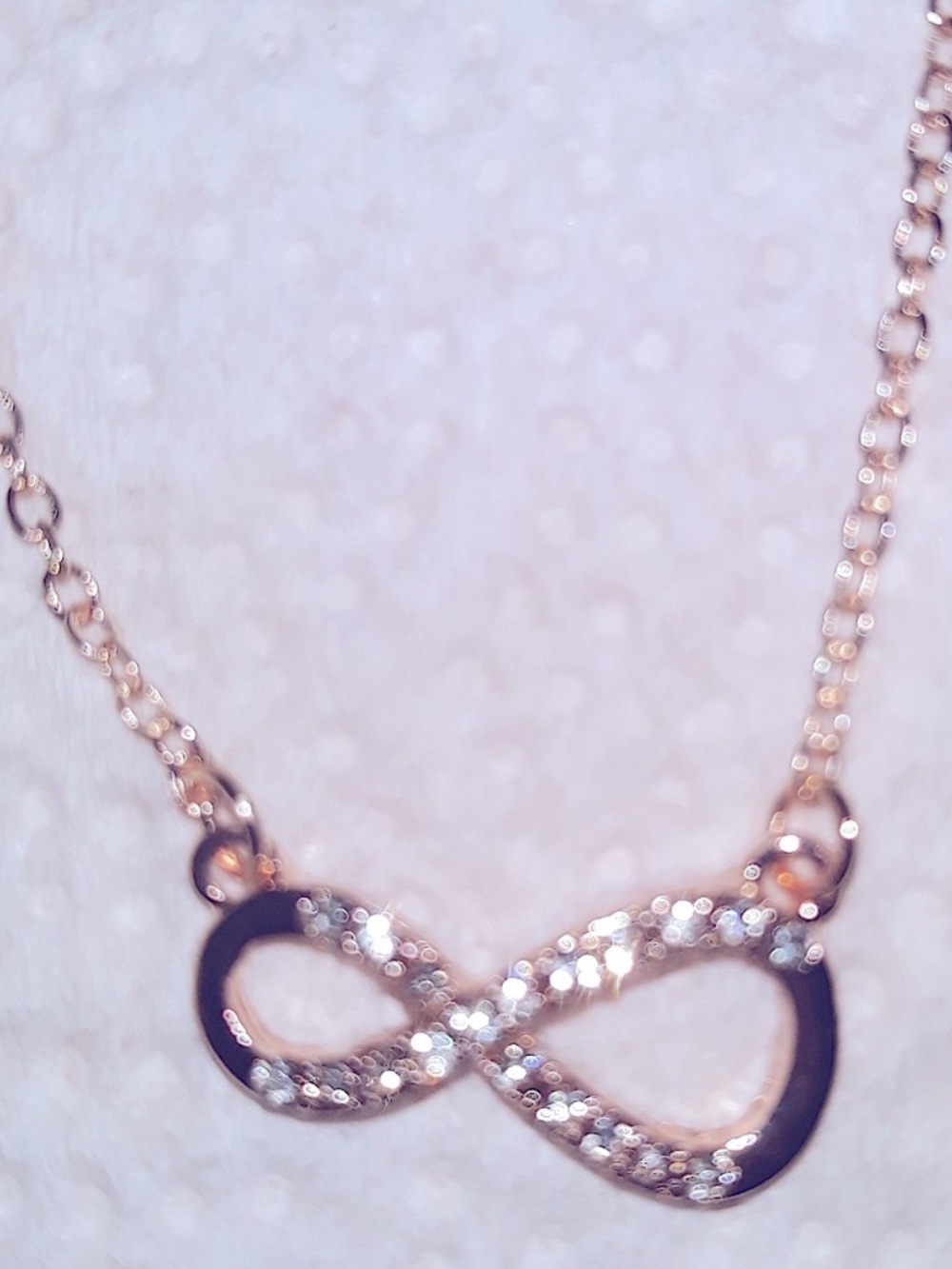 PRETTY Crystal Infinity Necklace 18k Gold Pl stainless steel 18-20" chain NEW - Picture 9 of 9